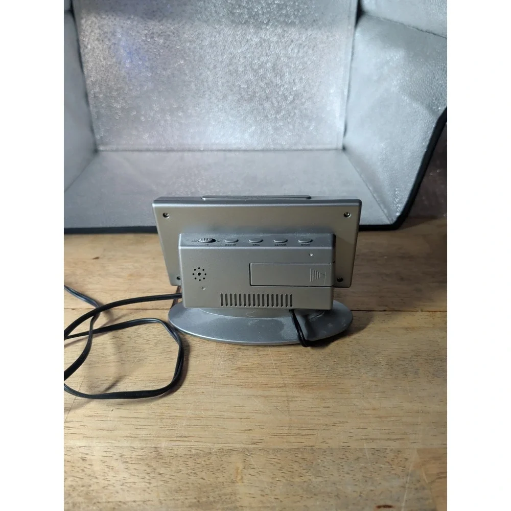 Advance‎ Model 3112 Powered Red LED Clear Digital Alarm Clock Works